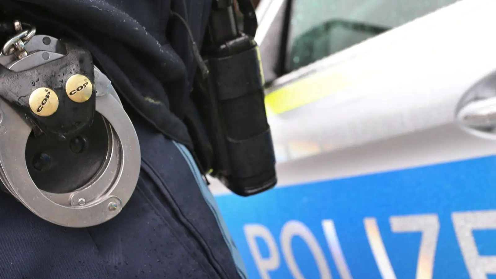 Die Polizei ermittelt nun gegen den Mann. (Symbolbild) (Foto: Karl-Josef Hildenbrand/dpa)