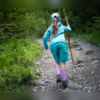 Langeweile als Chance: In den Ferien kann Langeweile der Ausgangspunkt für Kreativität und Selbstreflexion bei Kindern sein. (Foto: Florian Schuh/dpa-tmn)