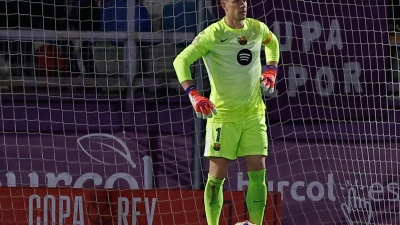 Marc-André ter Stegen verlässt wohl den FC Barcelona. (Archivbild) (Foto: Rudy Garcia/AP/dpa)