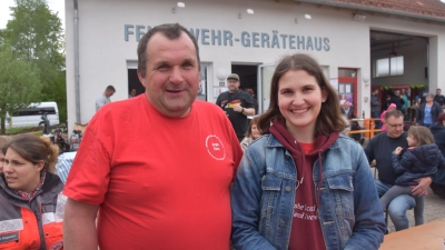 Jürgen Ebert hat in Oberrimbach die Kinderfeuerwehr aus der Taufe gehoben. Seine Tochter Katja war einst eines der Kinder der ersten Stunde und ist inzwischen selbst Helferin im „Rimber Minilöschzug“. (Foto: Andreas Reum)