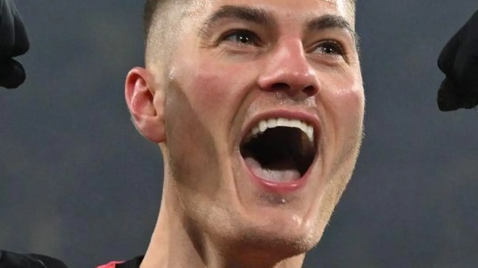 Verlängert seinen Vertrag in Leverkusen: Patrik Schick.  (Foto: Bernd Thissen/dpa)