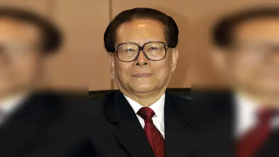 Der frühere chinesische Staats- und Parteichef Jiang Zemin ist im Alter von 96 Jahren gestorben. (Foto: Tim Brakemeier/dpa)