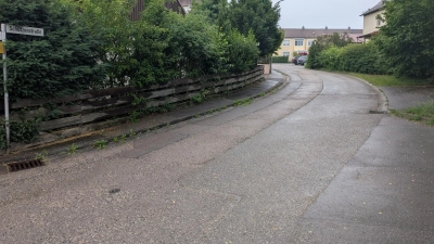 Die Schützenstraße in Dinkelsbühl wird als verkehrsberuhigter Bereich ausgebaut. Baubeginn ist für September 2026 vorgesehen.  (Foto: Friedrich Zinnecker)