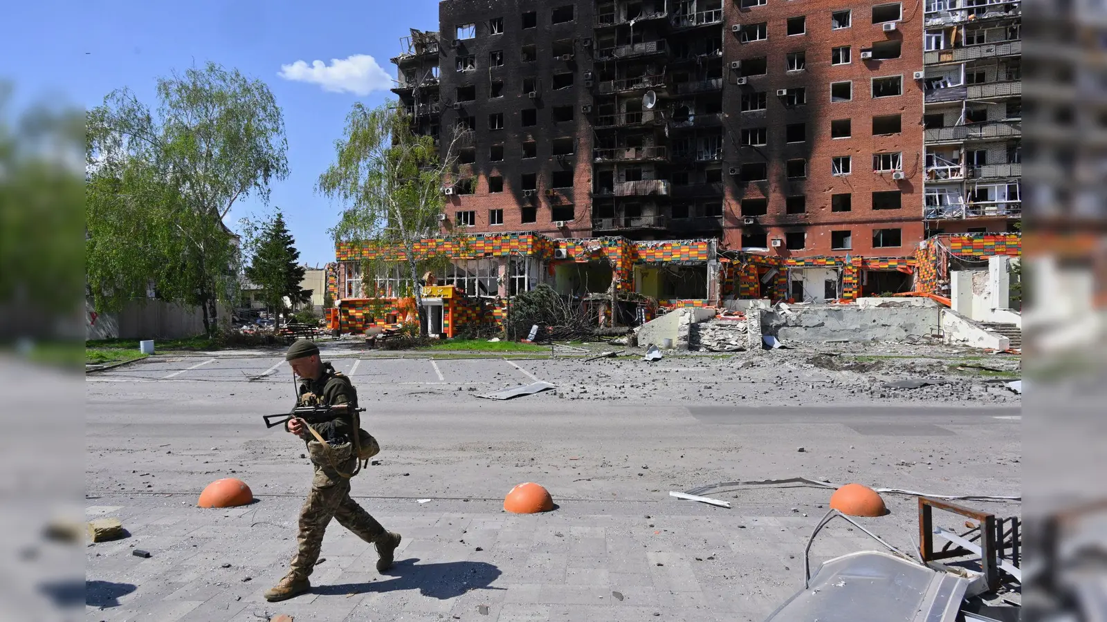 Um die Bergarbeiterstadt Pokrowsk im ostukrainischen Gebiet Donezk toben derzeit die schwersten Kämpfe im russisch-ukrainischen Krieg. (Archivbild) (Foto: Michael Shtekel/AP/dpa)