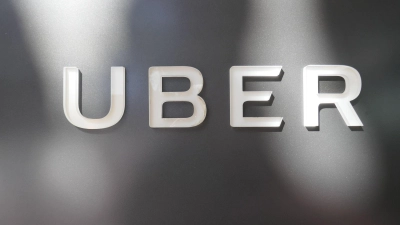 Die freundlichsten Fahrgäste des Mobilitätsanbieters Uber stammen in diesem Jahr aus Karlsruhe. (Symbolbild) (Foto: Christoph Dernbach/dpa)