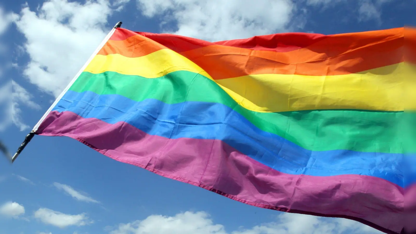 Mit einem Goebbels-Verweis handelt sich ein Gemeinderat der Meloni-Partei in Südtirol großen Ärger ein. (Foto: Wolfgang Kumm/dpa)