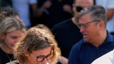 Die Brüder wurden in ihrem Heimatort Gondomar beigesetzt. (Archivfoto) (Foto: Manu Fernandez/AP/dpa)