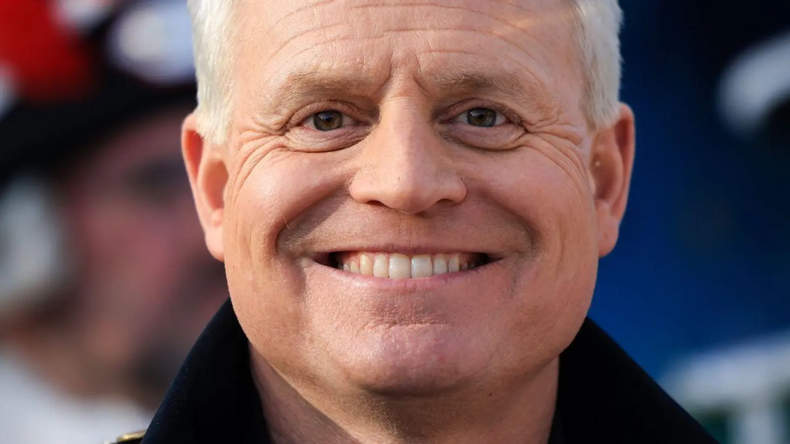 Komiker Guido Cantz kann über seine Heimatstadt nur den Kopf schütteln. (Archiv) (Foto: Oliver Berg/dpa)