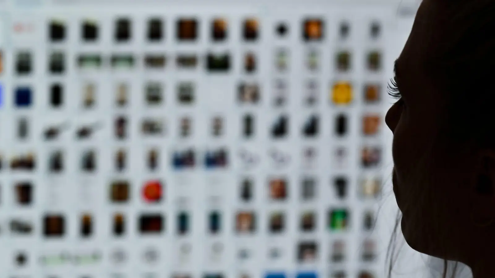 Nach Angaben der Polizei ist der jüngste Verdächtige im Alter von unter 14 Jahren. (Symbolbild) (Foto: Arne Dedert/dpa)