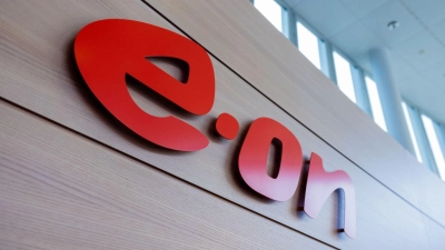 Blick auf das Logo in der Konzernzentrale des Energiekonzerns eon. (Foto: Rolf Vennenbernd/dpa)