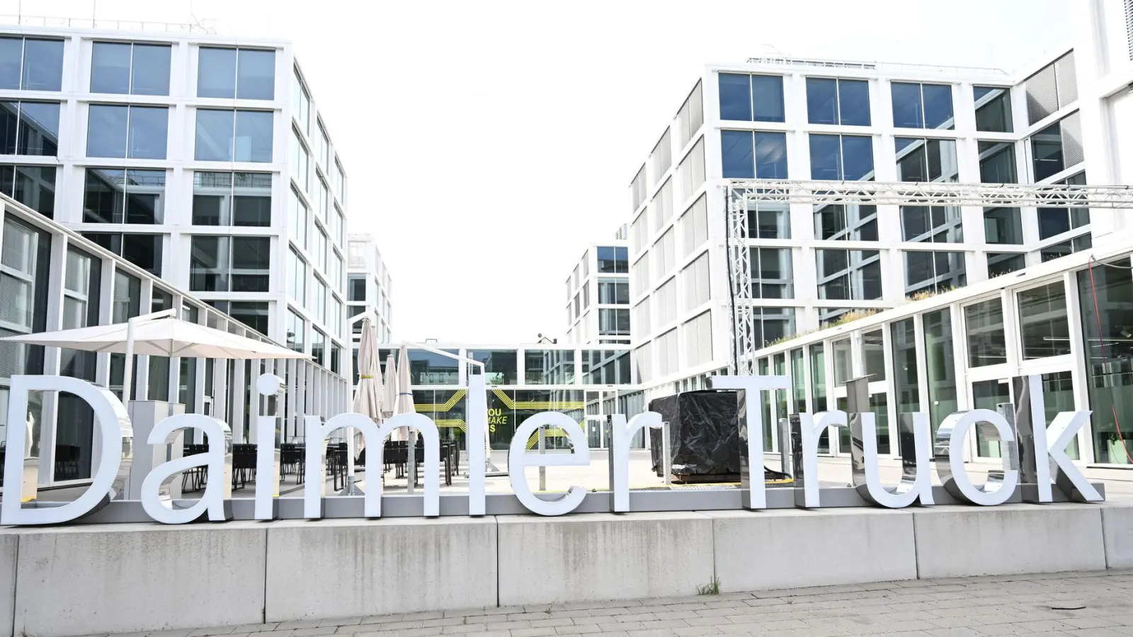 Daimler Truck: Russische Sanktionen wirken sich nicht auf Geschäft aus. (Archivbild)  (Foto: Bernd Weißbrod/dpa)