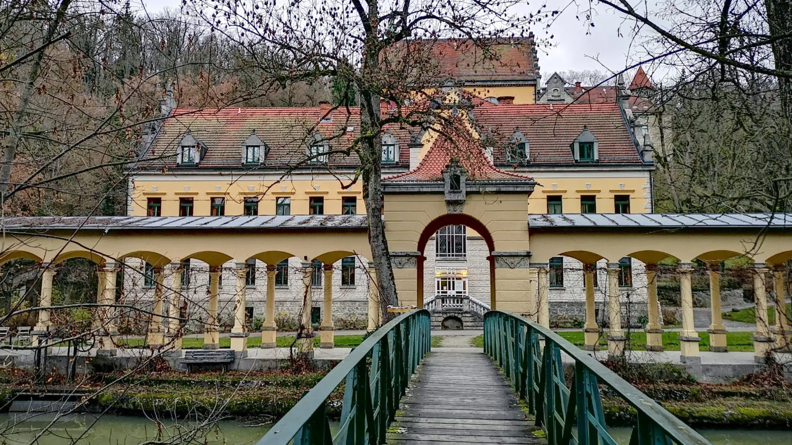 Das Wildbad soll Tagungsstätte bleiben. So lautet die Forderung einer Online-Petition, unter die sich inzwischen mehr als 1800 Menschen eingetragen haben. (Foto: Jürgen Binder)