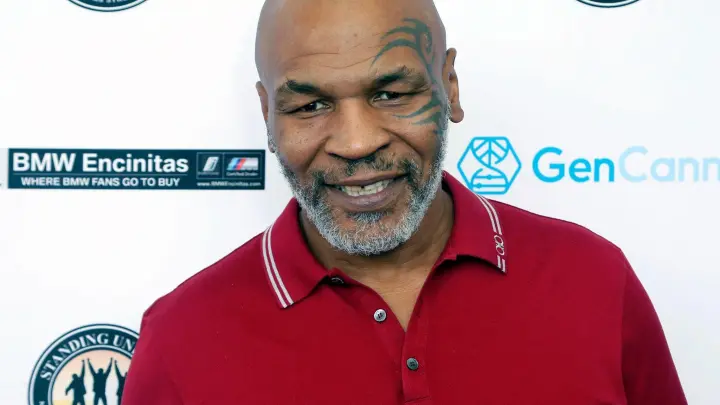 Ist die Wut mit ihm durchgegangen? Ex-Boxer Mike Tyson soll einen Mann im Flugzeug verprügelt haben. (Foto: Willy Sanjuan/Invision/AP/dpa)
