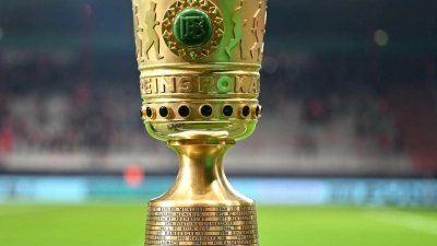 Das Objekt der Begierde im DFB-Pokal (Foto: Soeren Stache/dpa)