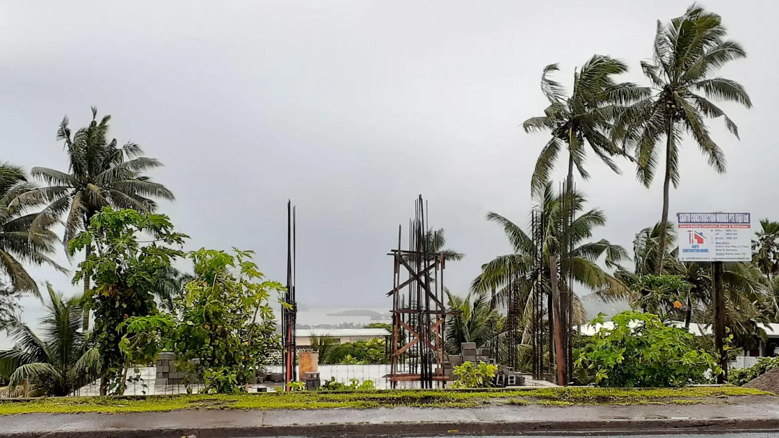 Auf Fidschi wurden vorsorglich Schulen und Unis geschlossen. (Archivbild) (Foto: Aileen Torres-Bennett/AP/dpa)