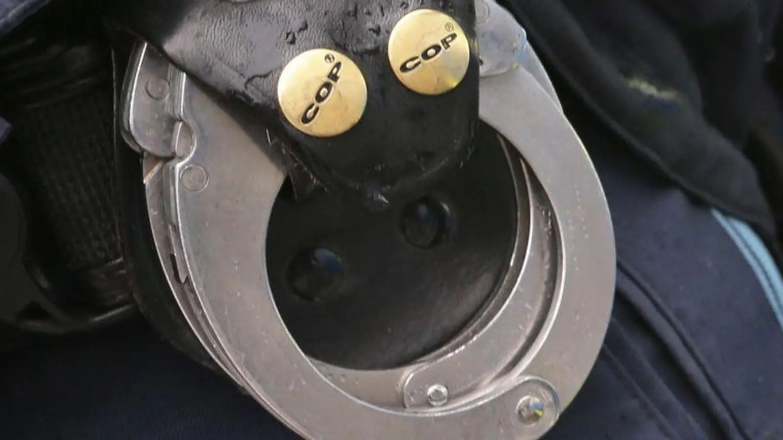 Die Polizei bittet Zeugen, sich bei ihnen zu melden. (Symbolbild) ´ (Foto: Karl-Josef Hildenbrand/dpa)