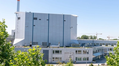 Der Forschungsreaktor München II (FRM II) steht auf dem Gelände der Technischen Universität München (TUM) im Norden der bayerischen Landeshauptstadt.  (Foto: Peter Kneffel/dpa)