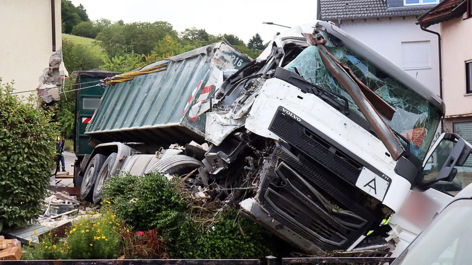 Bei dem Unfall wurde auch ein Kind verletzt. (Foto: Rene Priebe/dpa)