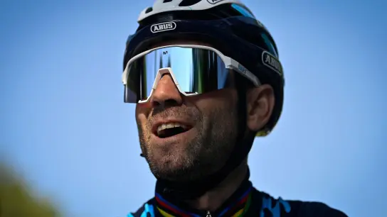 Der Spanier Alejandro Valverde beendet nach 21 Jahren als Profi nach der Lombardei-Rundfahrt seine Karriere. (Foto: Eric Lalmand/BELGA/dpa)