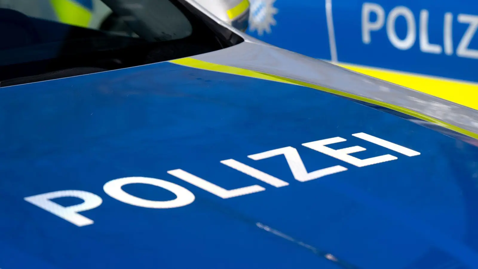 Einsatzkräfte stellten den Tod des 19-Jährigen fest. (Symbolbild) (Foto: Sven Hoppe/dpa)
