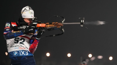 Sieg im verkürzten Einzel: Eric Perrot. (Foto: Petr David Josek/AP/dpa)