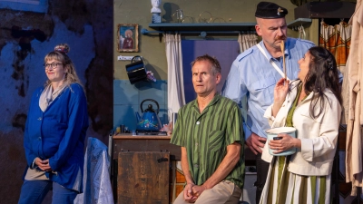 Vorsicht, der Carabiniere sucht nach Diebesgut – eine Szene mit Monika Reithofer, Udo Grunwald, Dave Wilcox und Atischeh Hannah Braun (von links). (Foto: Willi Pfitzinger)