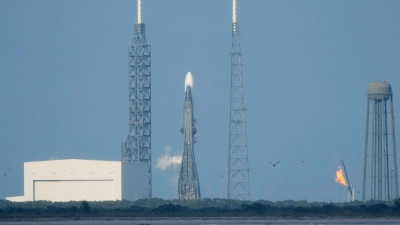 Der Start der Rakete wurde nun bereits zum zweiten Mal verschoben. (Archivbild) (Foto: John Raoux/AP/dpa)