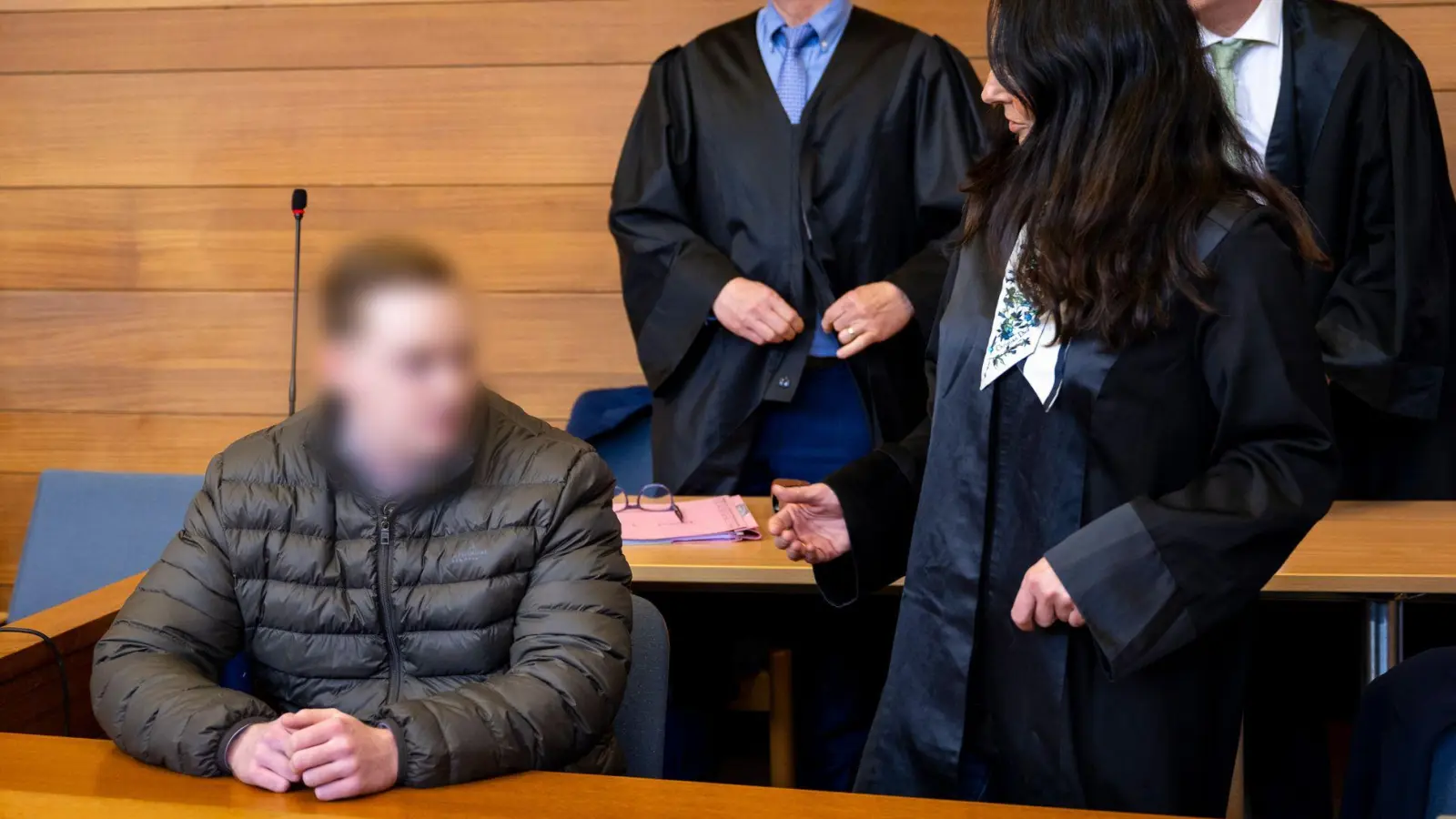 Der Angeklagte war in Traunstein zunächst wegen Mordes zu neun Jahren Jugendstrafe verurteilt worden. (Archivbild) (Foto: Lennart Preiss/dpa)