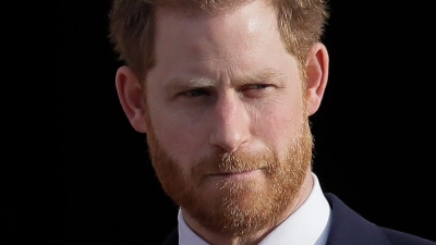 Prinz Harry hier noch in den Gärten des Buckingham-Palasts. (Foto: Kirsty Wigglesworth/AP/dpa)