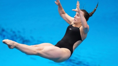 Lena Hentschel  gewinnt mit Synchron-Partner Luis Avila Sanchez gewinnt sie bei der EM Bronze. (Foto: Ng Han Guan/AP/dpa)