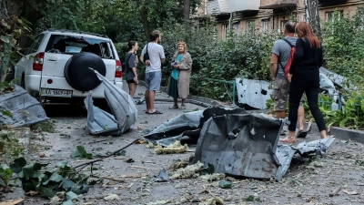 Die ukrainische Hauptstadt wird immer wieder von Russland angegriffen. In einem Vorort von Kiew soll es zu einem Kriegsverbrechen gekommen sein. (Foto: Aleksandr Gusev/SOPA Images via ZUMA Press Wire/dpa)