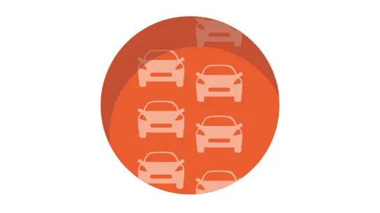 Das lange Wochenende dürfte wieder zahlreiche Ausflügler auf die Straßen locken. Autofahrer müssen mit einer erhöhten Staugefahr rechnen. (Foto: dpa-infografik/dpa-tmn)