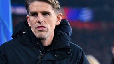 Plant keine Winter-Transfers beim FC Bayern: Sportdirektor Christoph Freund. (Foto: Sven Hoppe/dpa)