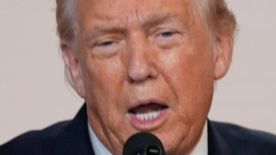 Trump hält den Druck auf den Iran aufrecht. (Archivbild) (Foto: Alex Brandon/AP/dpa)