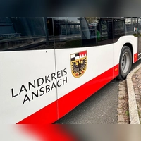 Bisher erledigte ein Linienbus des Landkreises die Beförderung der Kinder für den Schulverband mit. Dieser steigt nun aber, weil sich die Bedingungen verschlechtern würden, aus dem System aus. (Foto: Fabian Hähnlein)
