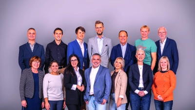 Die Kandidierenden der CSU Schillingsfürst für die Kommunalwahl im März 2026 mit dem Bürgermeister-Kandidaten Markus Dinzl (vorne Mitte). (Foto: CSU Schillingsfürst)