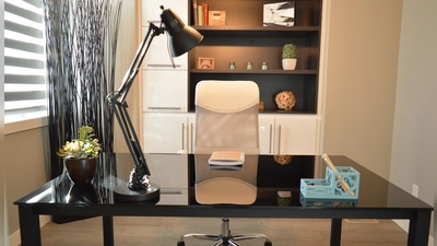 Eine klare Abtrennung zwischen Homeoffice und den anderen Bereichen ist essenziell, um Ablenkung zu vermeiden. (Foto: Pixabay)