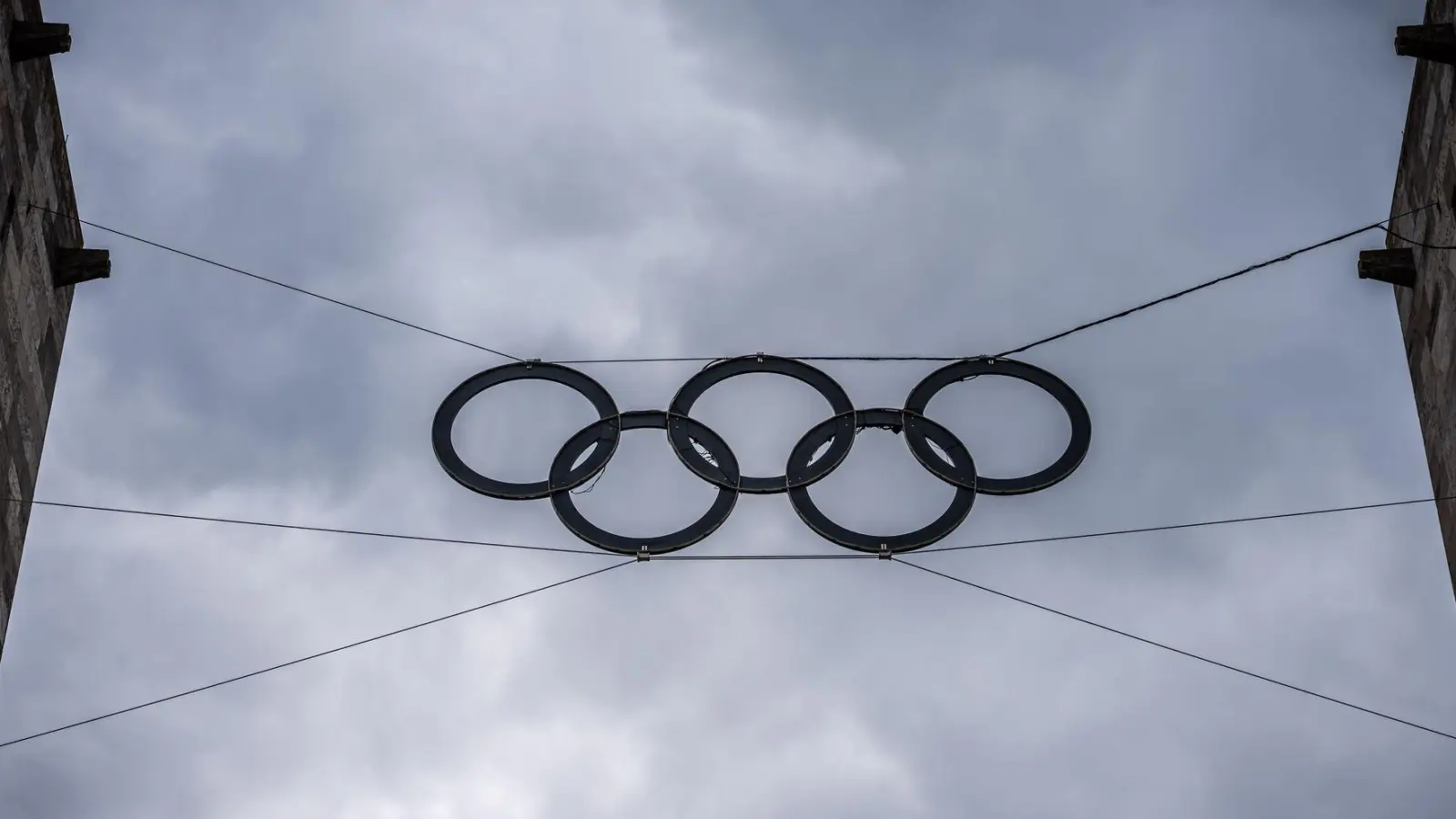 Die Wirtschaft ist ein klassisches Argument der Befürworter einer Olympiabewerbung. Was sagen Wirtschaftswissenschaftler? (Archivbild) (Foto: Michael Kappeler/dpa)