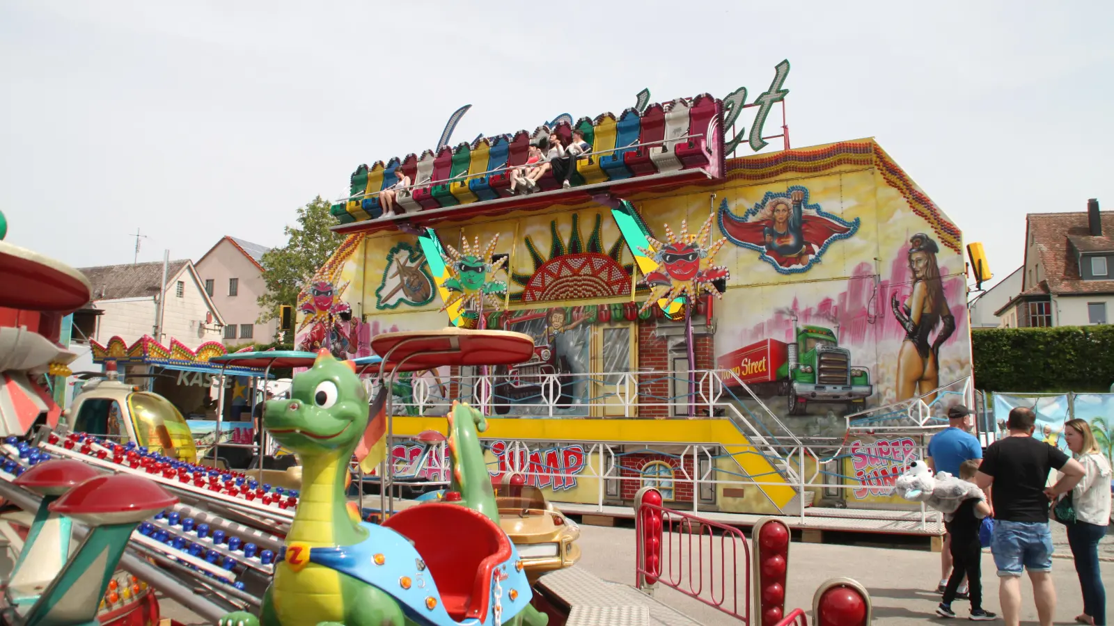 Sie alle dürfen sich wieder auf ein abwechslungsreiches Festprogramm mit zahlreichen Attraktionen, kulinarischen Genüssen und fränkischer Geselligkeit freuen. (Foto: Hans-Bernd Glanz)