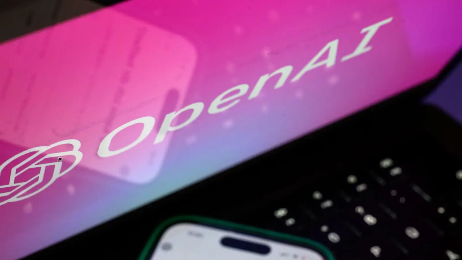 Das EU-Markenamt wollte „OPENAI“ nicht als Wortmarke eintragen - zu Recht, sagt nun das Gericht der Europäischen Union. (Symbolbild) (Foto: Hendrik Schmidt/dpa)
