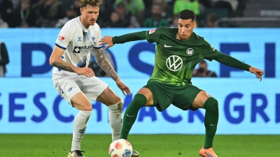 Calvin Brackelmann sicherte dem SC Paderborn mit dem Bundesliga-Aufstieg - nun wechselt er nach Augsburg. (Foto: Swen Pförtner/dpa)