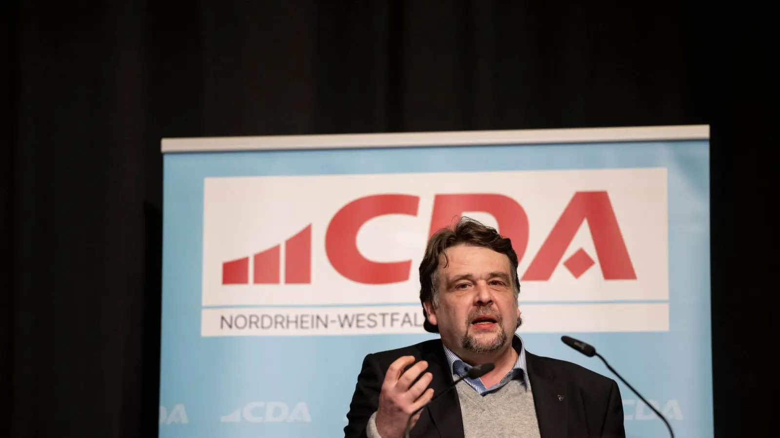 CDA-Chef Radtke schlägt eine Anhebung der Reichensteuer vor. (Foto: Fabian Strauch/dpa)