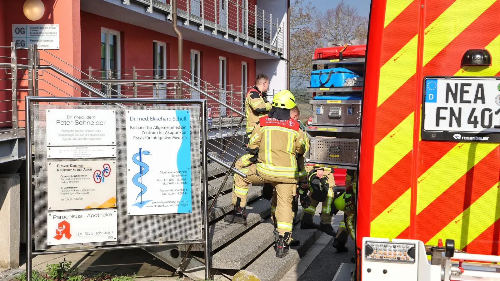 In einem Neustädter Ärztehaus stürzte ein Aufzug im Schacht nach unten. (Foto: Tizian Gerbing)