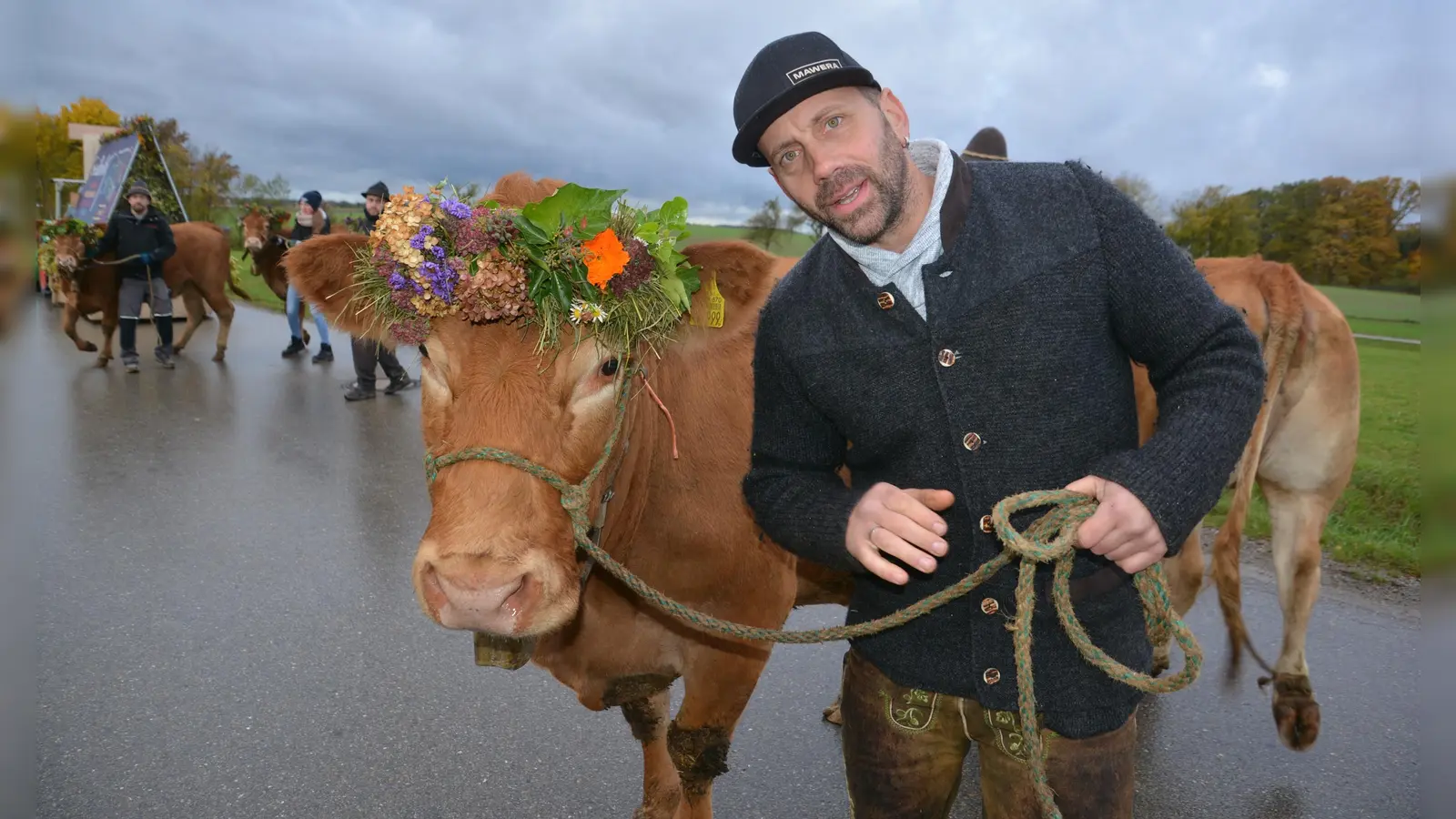 Leidenschaft für die Kühe und den Almabtrieb ist bei Jörg Brand garantiert. (Foto: Peter Tippl)