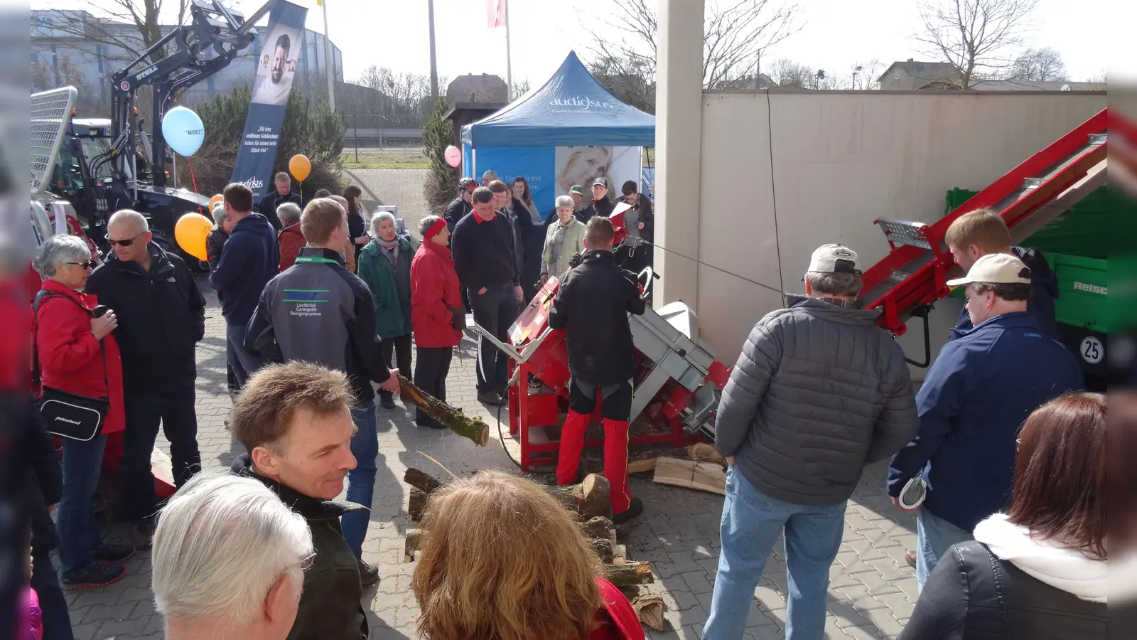 Großen Zulauf hatte der Frühjahrsmarkt im Jahr 2018. Nach sieben Jahren gibt es nun eine zweite Auflage der Veranstaltung. (Archivfoto: Wolz Landtechnik)