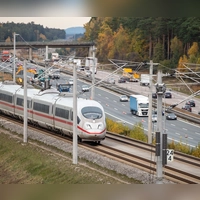 Normalerweise ist die Schnelltrasse die zügigste Route per Bahn von München nach Nürnberg. (Archivbild) (Foto: Daniel Karmann/dpa)