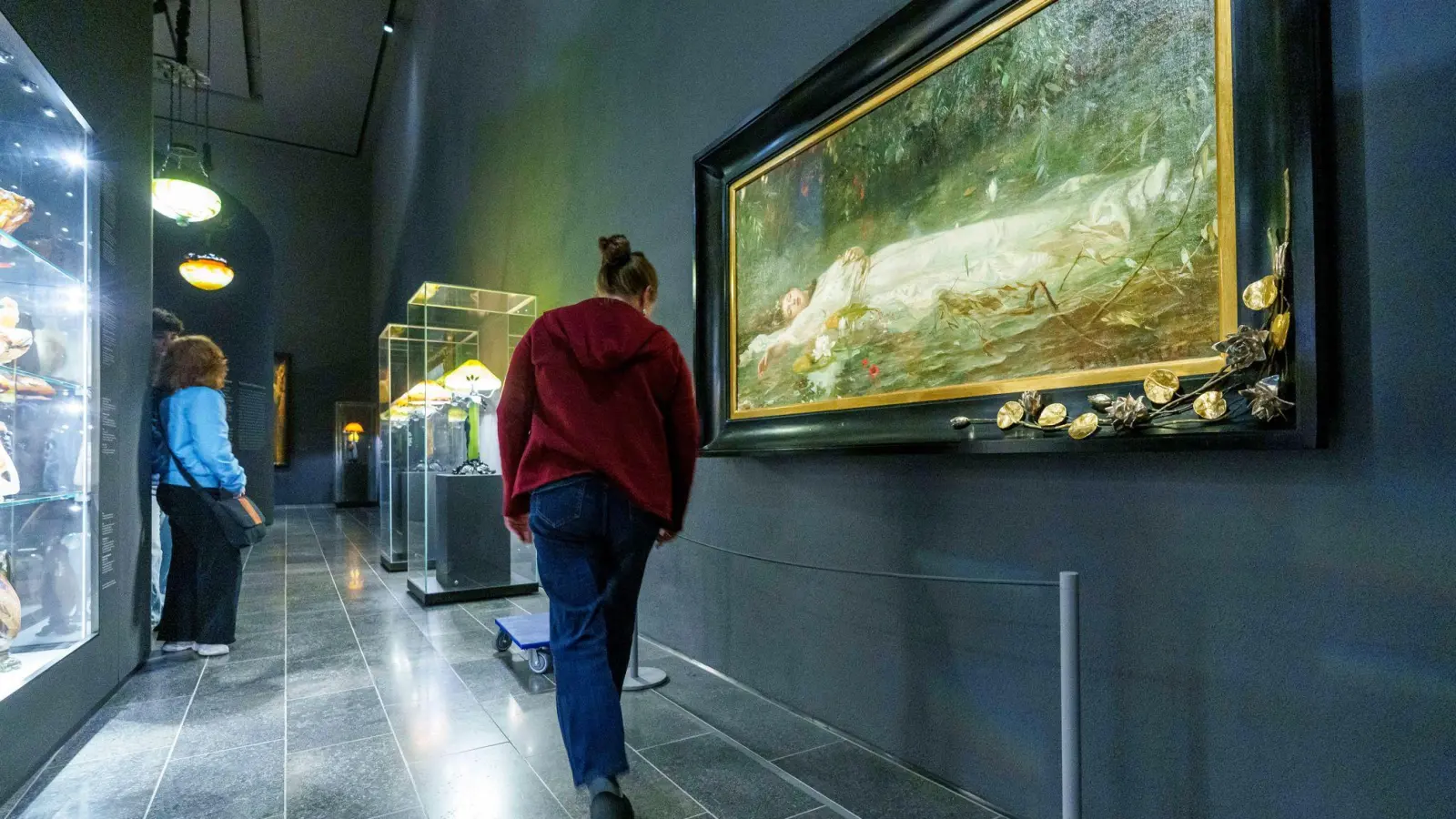 Superstar Taylor Swift beschert einem Gemälde viel Aufmerksamkeit.  (Foto: Andreas Arnold/dpa)