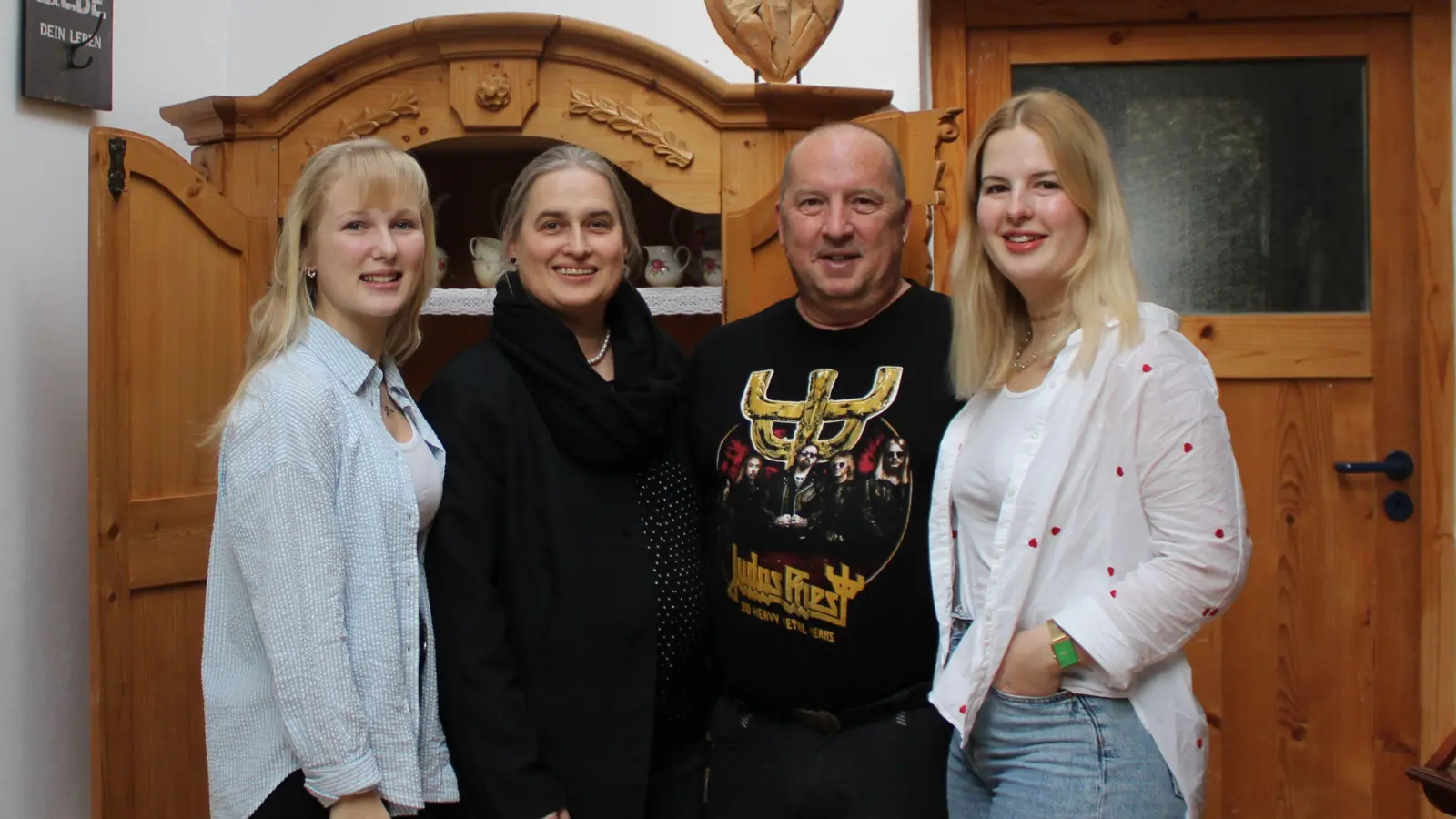 Familie Dallheimer ist das neue Team im Szenestübla (von links): Jasmin, Andrea, Jochen und Julia. (Foto: privat)