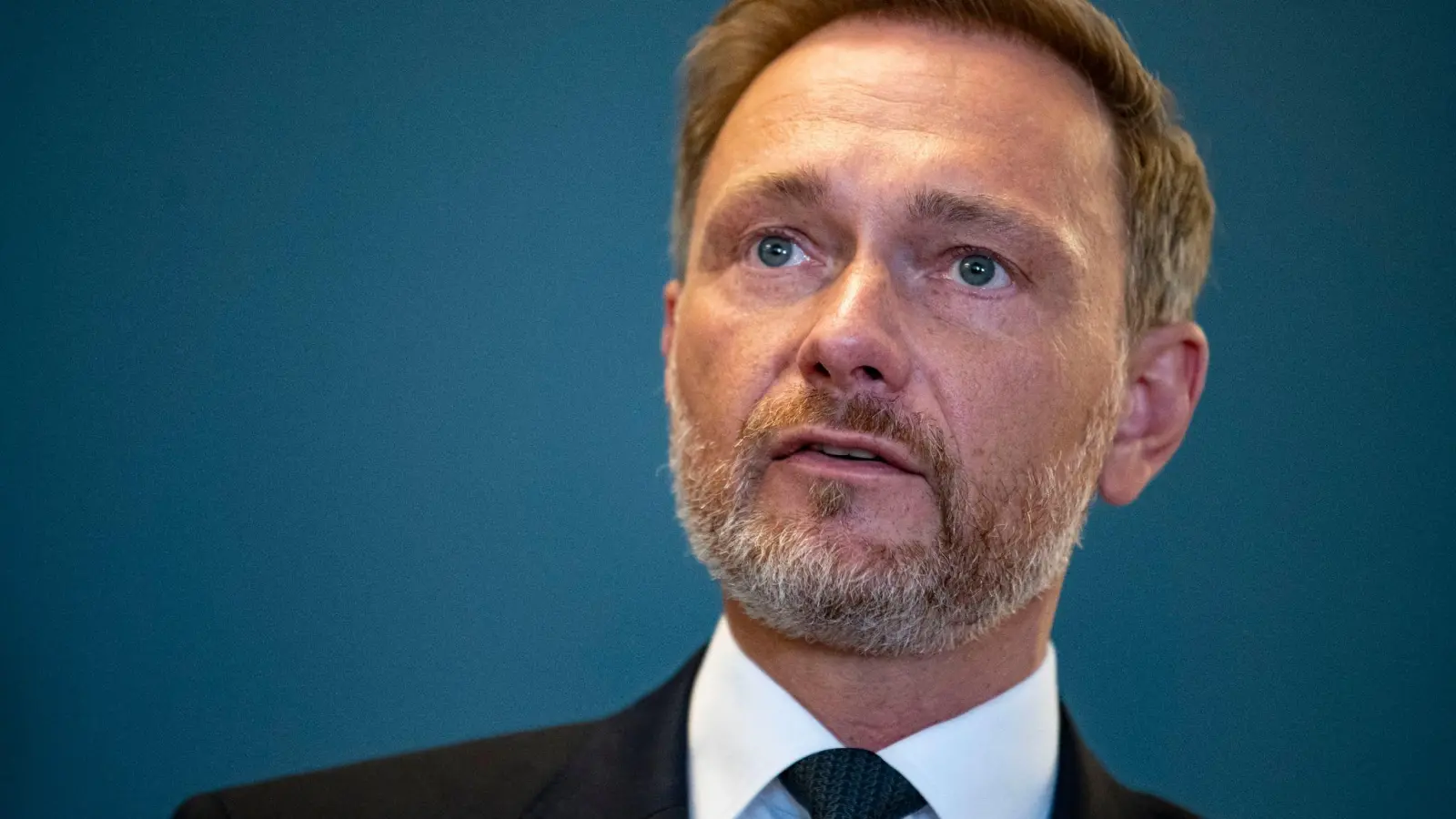 FDP-Finanzminister Christian Lindner dämpft die Erwartungen vor weiteren Entlastungen. (Foto: Fabian Sommer/dpa)