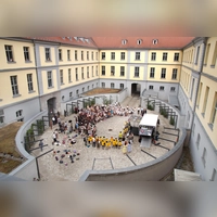Schlosshofsingen der Musikalischen Grundschulen an der Regierung von Mittelfranken. (Foto: Thomas Müller)